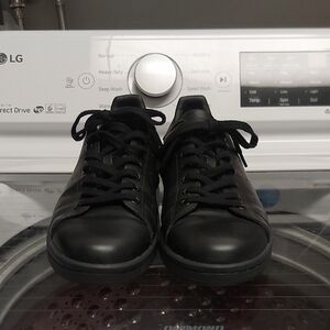 Adidas Stan Smith Triple Black Sneakers